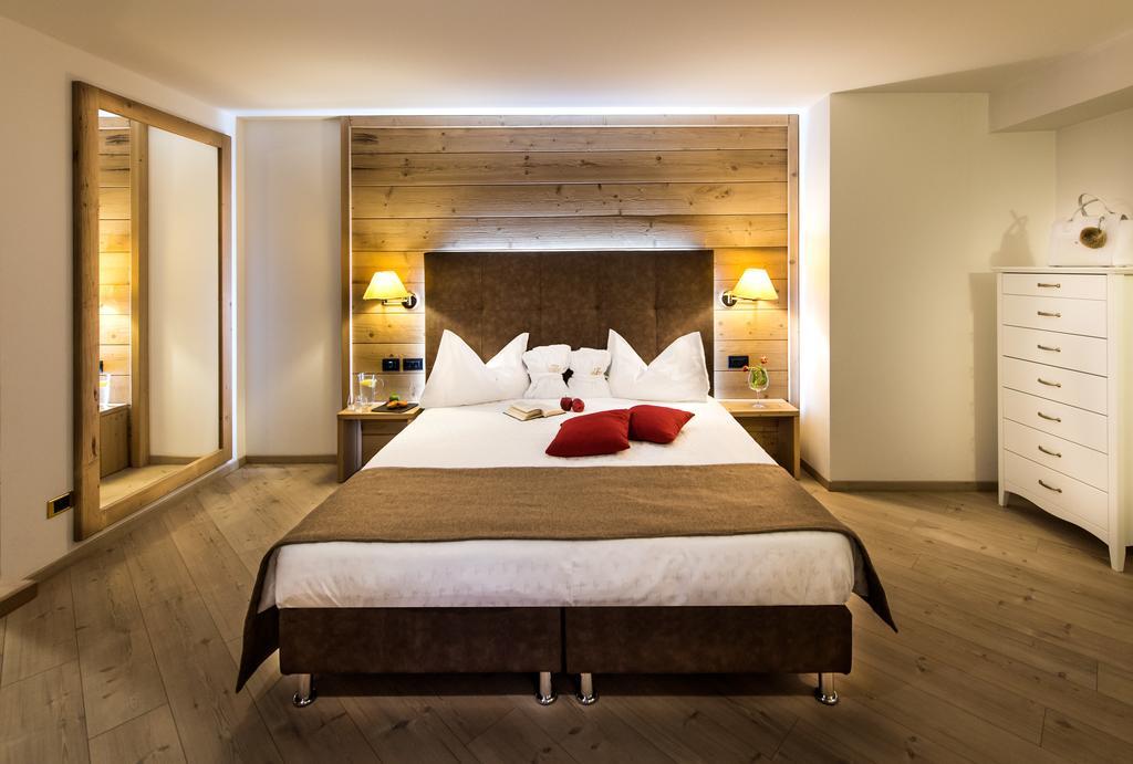Hotel La Perla Canazei Εξωτερικό φωτογραφία