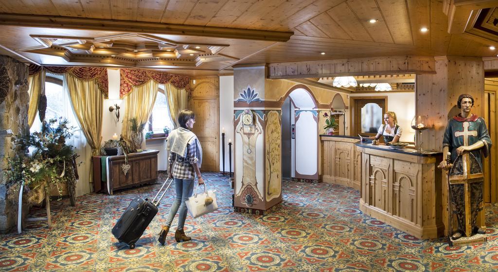 Hotel La Perla Canazei Εξωτερικό φωτογραφία